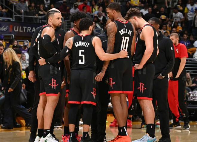 操与宏观判 操与宏观判